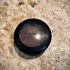 Mac eyeshadow
